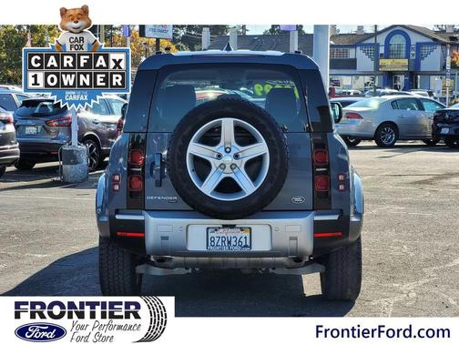 2022 Land Rover Defender 110 SE