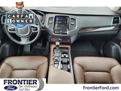2019 Volvo XC90 T6 Momentum