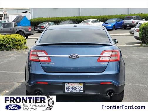 2018 Ford Taurus SEL