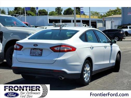 2016 Ford Fusion S