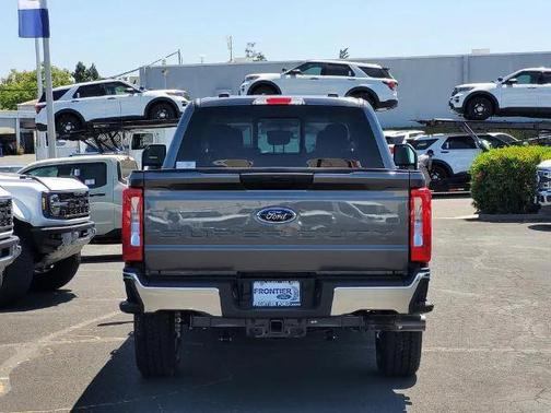 2025 Ford F-250 XLT