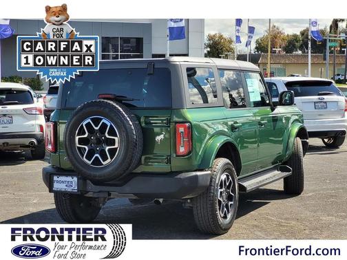 2025 Ford Bronco Outer Banks