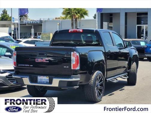 2020 GMC Canyon SLE