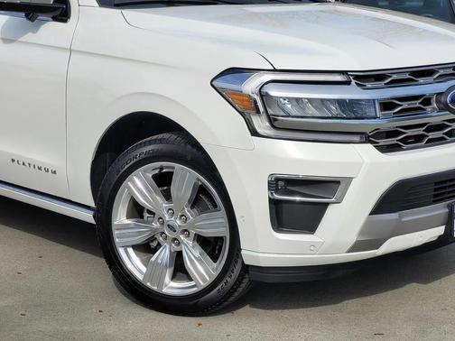 2024 Ford Expedition Platinum