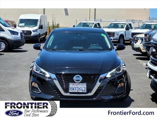 2021 Nissan Altima 2.5 SV