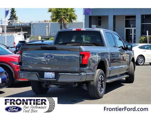 2023 Ford F-150 Lightning XLT