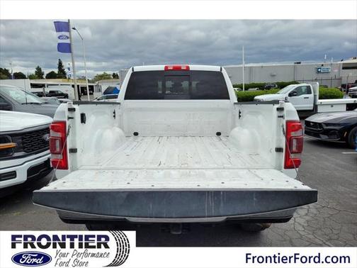 2021 RAM 2500 Laramie Crew Cab 4x4 6'4' Box
