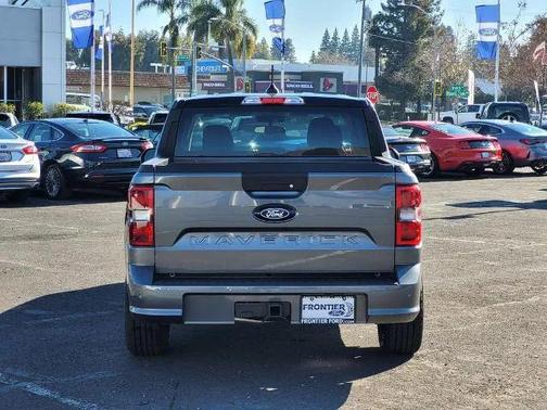 2026 Ford Maverick Lobo Standard