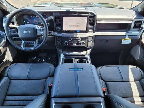 2025 Ford F-250 Platinum