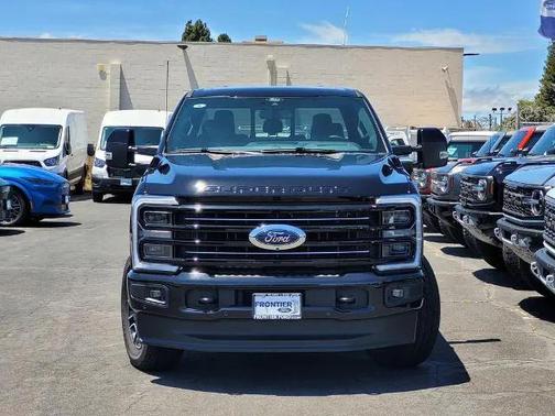 2025 Ford F-250 Platinum