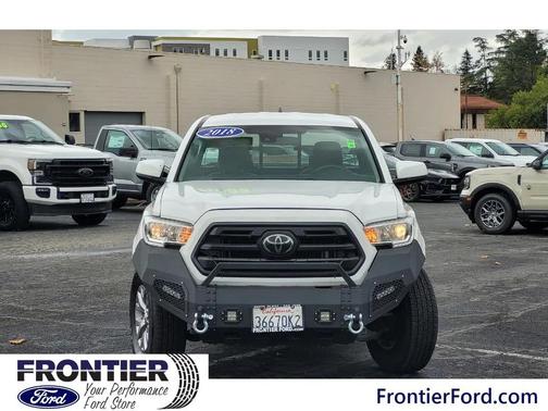 2018 Toyota Tacoma SR