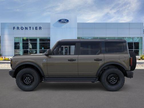 Marsh Gray 2026 Ford Bronco Outer Banks
