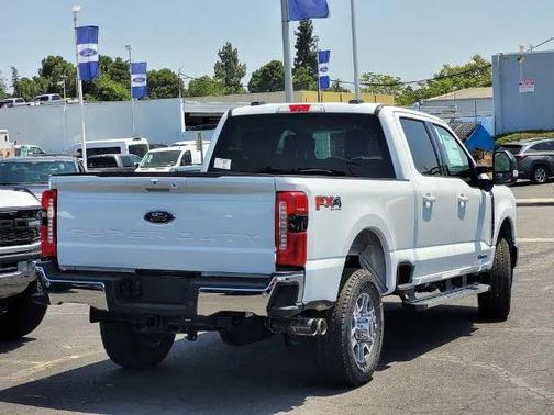 2025 Ford F-350 Lariat