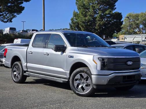 Iconic Silver Metallic 2025 Ford F-150 Lightning Flash
