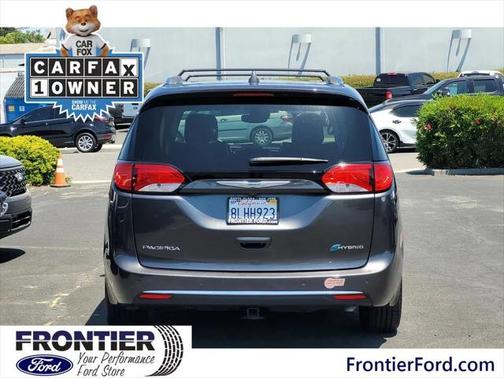 2019 Chrysler Pacifica Hybrid Limited
