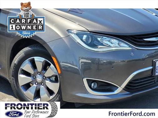 2019 Chrysler Pacifica Hybrid Limited