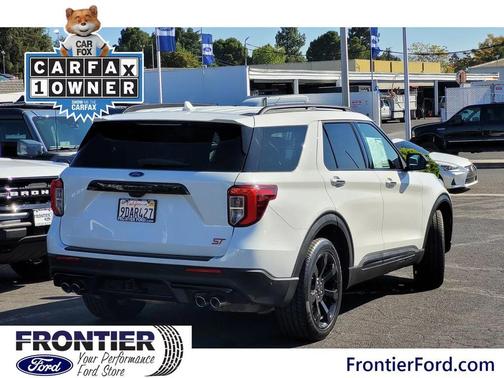 2022 Ford Explorer ST