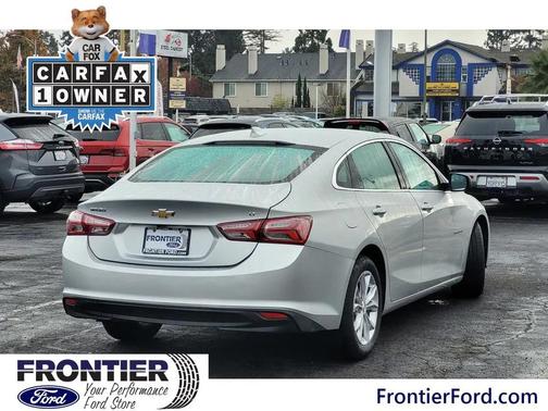 2022 Chevrolet Malibu FWD LT