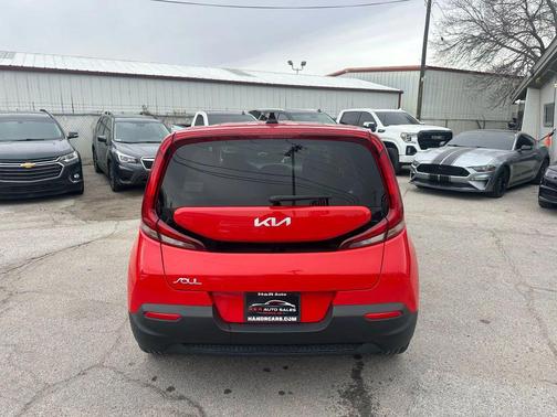 2022 Kia Soul LX