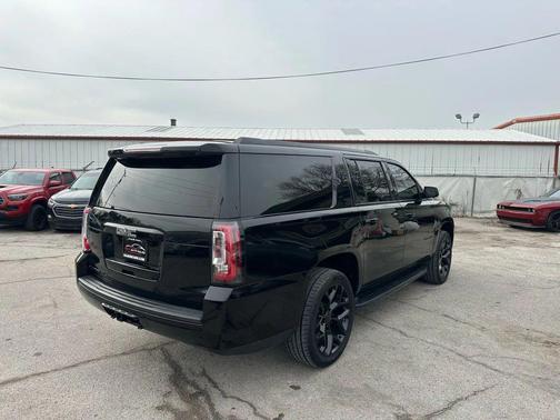 2019 GMC Yukon XL SLT