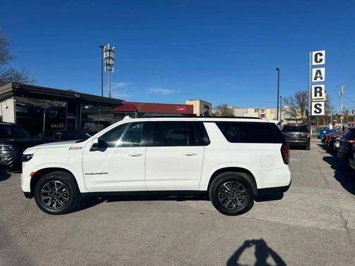 2021 Chevrolet Suburban 4WD Z71