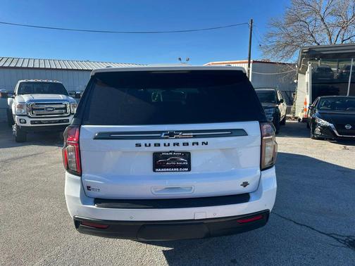2021 Chevrolet Suburban 4WD Z71