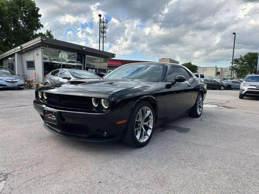 2020 Dodge Challenger SXT