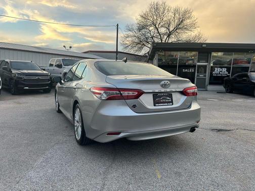2019 Toyota Camry XLE