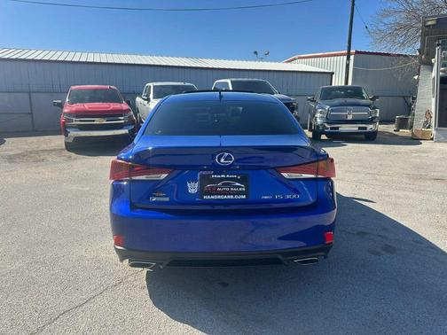 2019 Lexus IS 300 Base