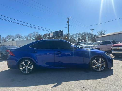 2019 Lexus IS 300 Base