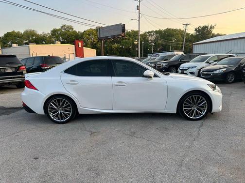 2019 Lexus IS 300 Base