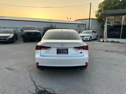 2019 Lexus IS 300 Base