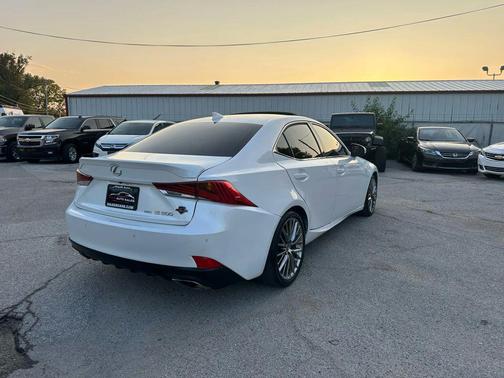 2019 Lexus IS 300 Base