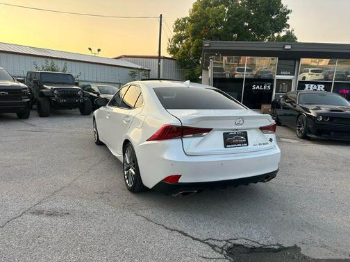 2019 Lexus IS 300 Base