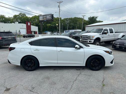 2022 Subaru Legacy Premium