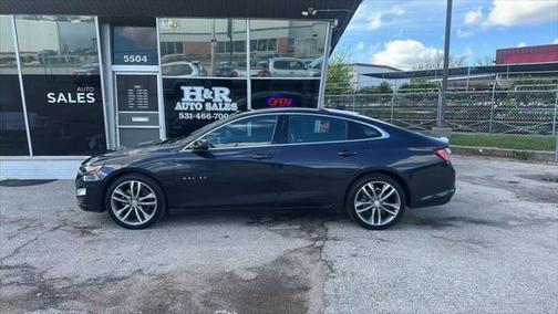 2022 Chevrolet Malibu FWD LT