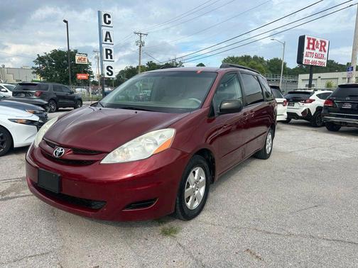 2009 Toyota Sienna CE