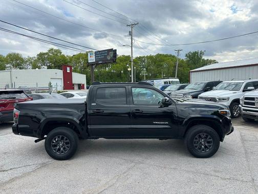 Black 2023 Toyota Tacoma SR5
