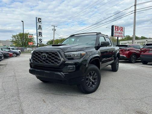 Black 2023 Toyota Tacoma SR5