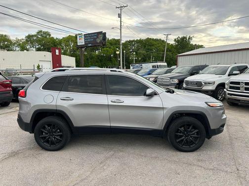 Billet Silver Metallic Clearcoat 2016 Jeep Cherokee Sport