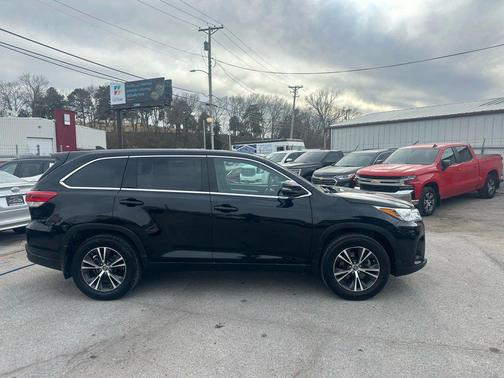 2019 Toyota Highlander LE Plus