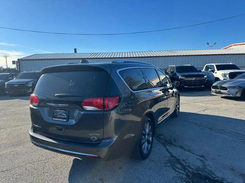 2018 Chrysler Pacifica Limited