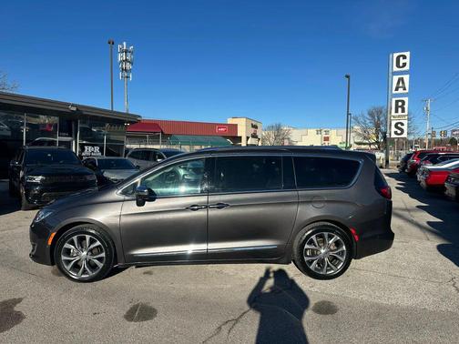 2018 Chrysler Pacifica Limited