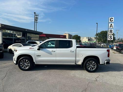 Iridescent Pearl Tricoat 2022 Chevrolet Silverado 1500 Limited RST