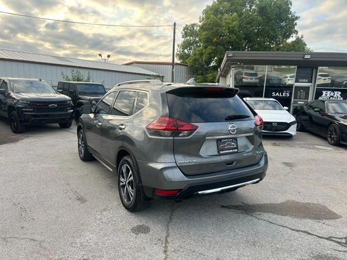 2018 Nissan Rogue SL