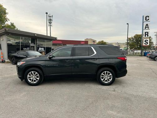 2020 Chevrolet Traverse LT Cloth