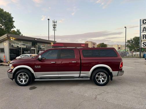 2017 RAM 1500 Laramie