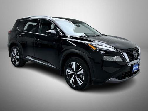 Super Black 2023 Nissan Rogue SL