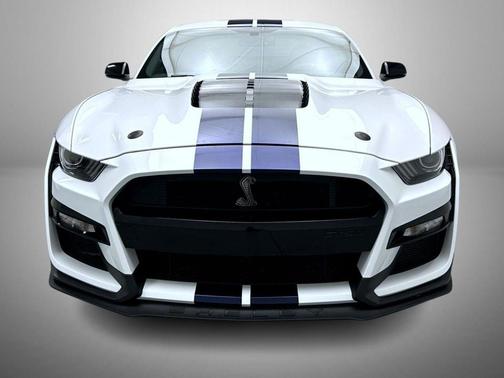 2021 Ford Shelby GT500 Base