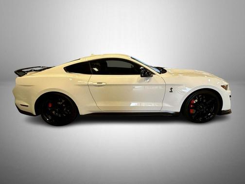 2021 Ford Shelby GT500 Base